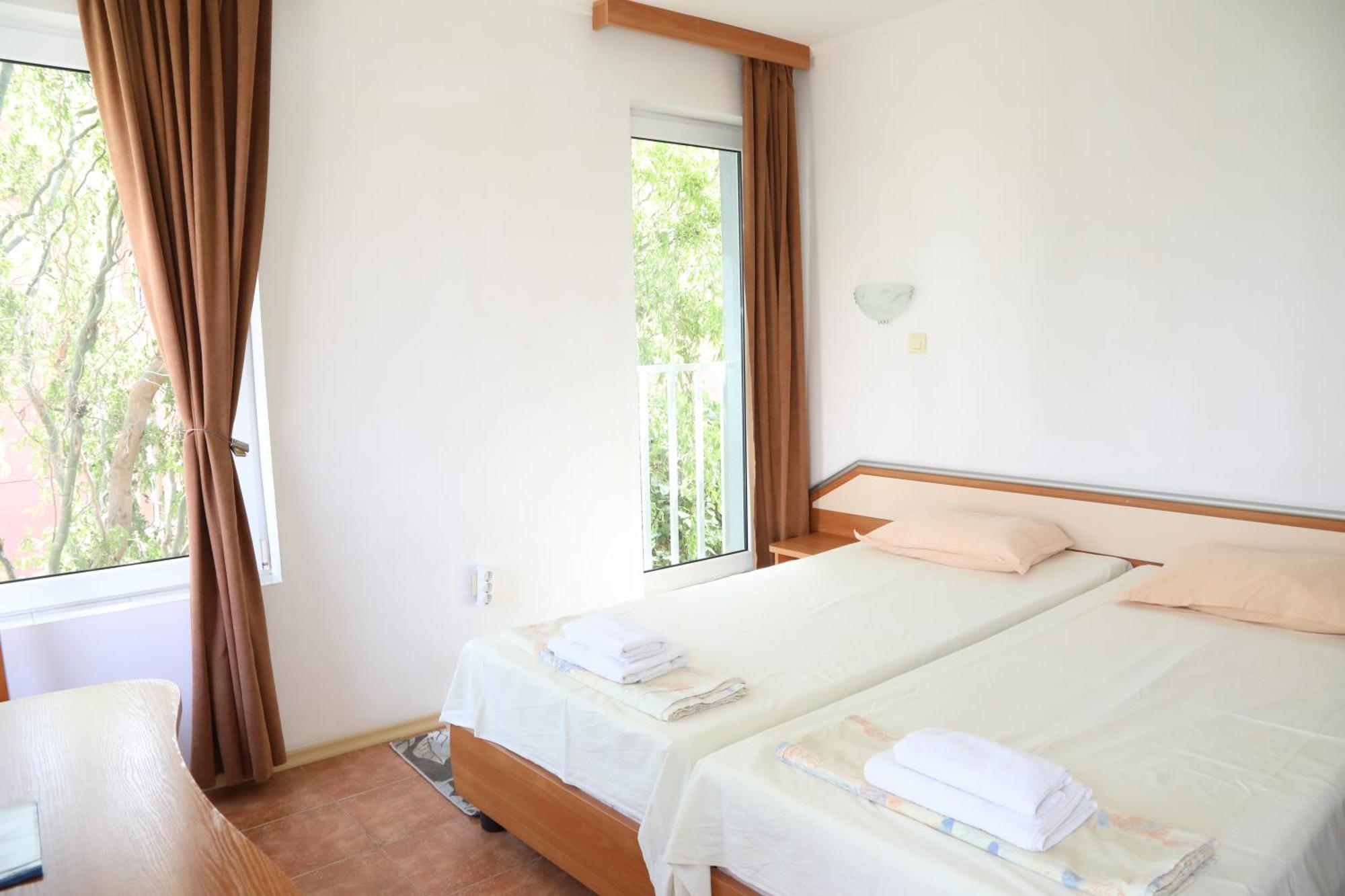 Hotel Sofia Beach Несебр Экстерьер фото